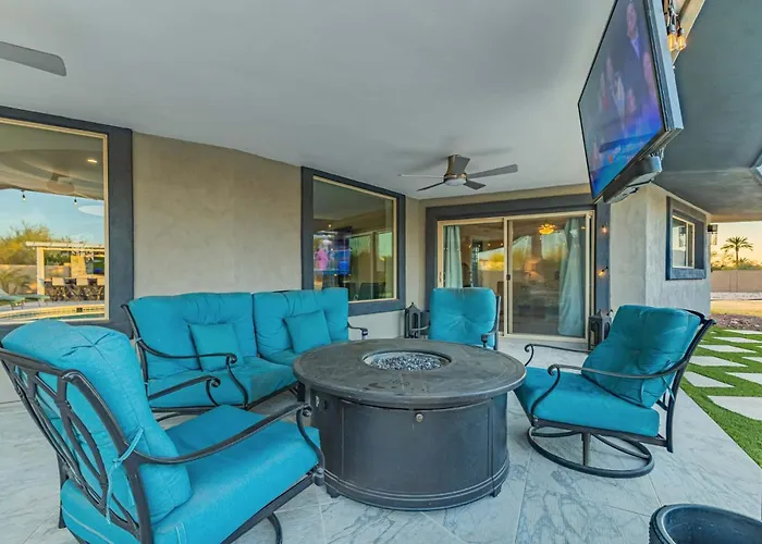 Spacious Camelback View With Pool & Firepit Holiday home Scottsdale