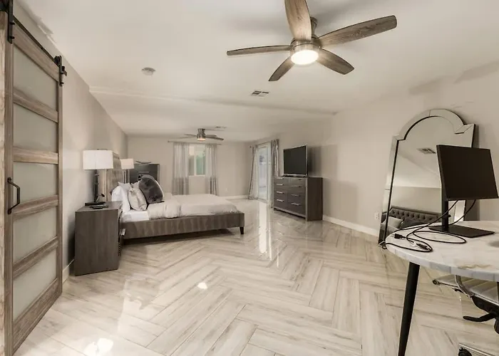 Spacious Camelback View With Pool & Firepit * Scottsdale