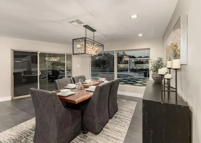 Spacious Camelback View With Pool & Firepit Holiday home